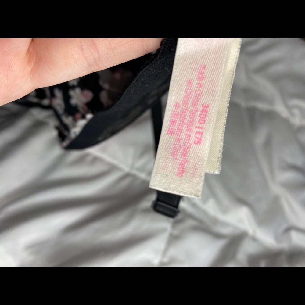 PINK push-up - Picture 2 of 3